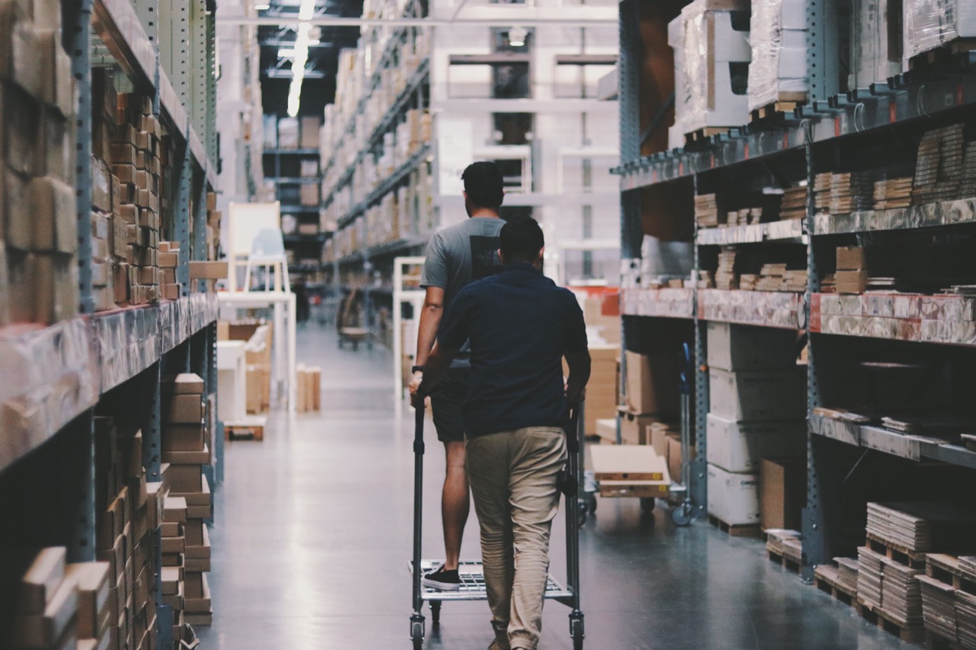 Industrial warehouse aisle for stocked component supply